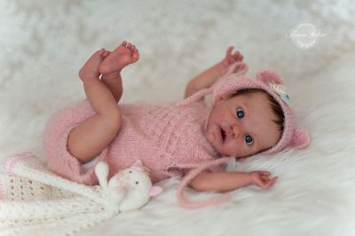 How to Care for a Silicone Reborn Doll? Secrets to Longevity and Preserving Beauty